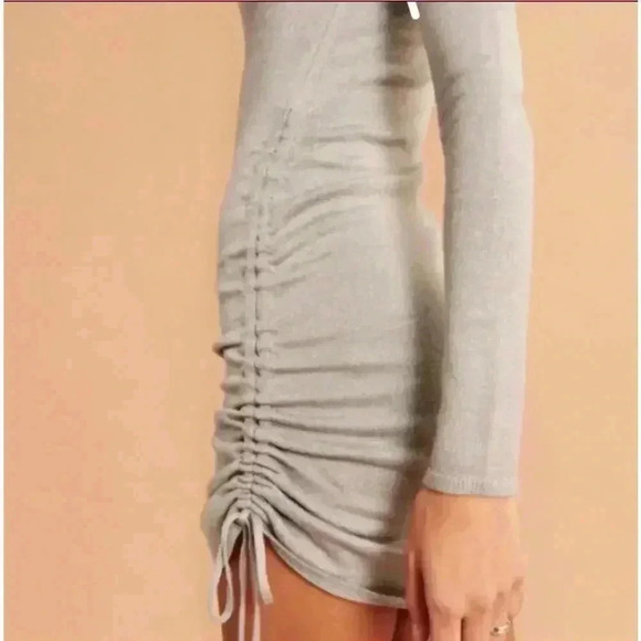 Abercrombie Sparkly Asymmetrical Ruched Mini Sweater Dress Grey Sparkle S/P - Picture 2 of 14